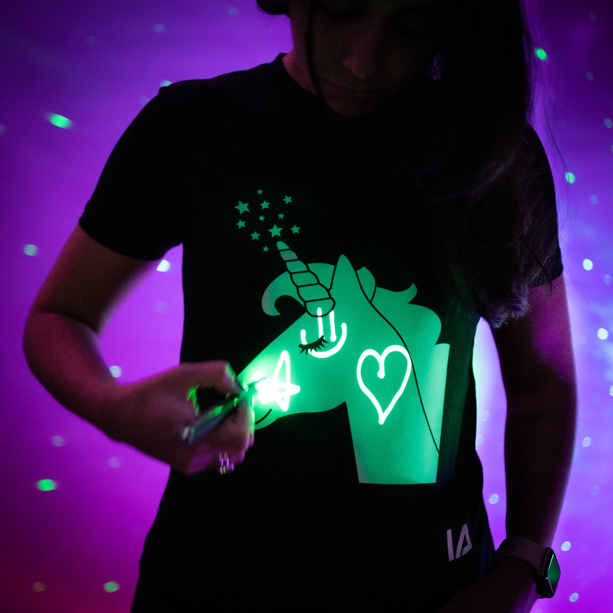 Kids Illuminated Unicorn Glow | - Apparel T-shirt Interactive