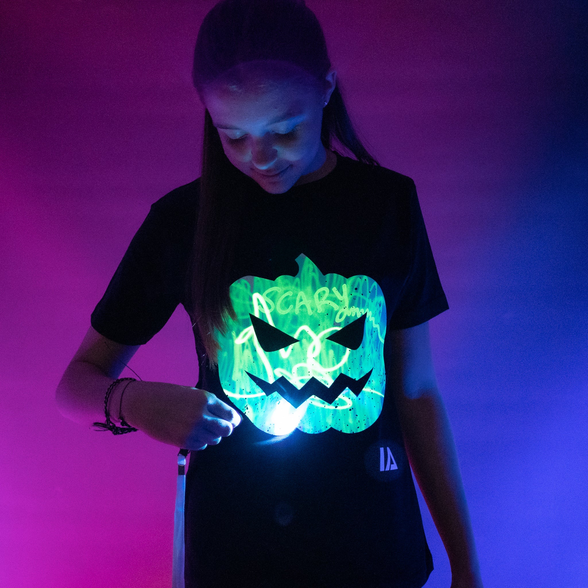 T-shirt halloween roblox neon | Active T-Shirt