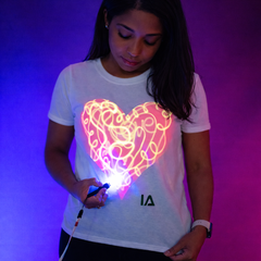Kids Interactive Glow T-Shirt - Love Heart