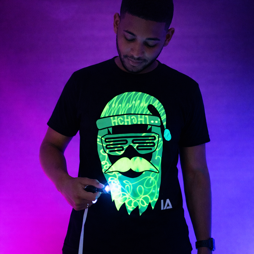 Neon Santa Glow Tee – Reusable UV Drawing T-Shirt | Fun Christmas Present
