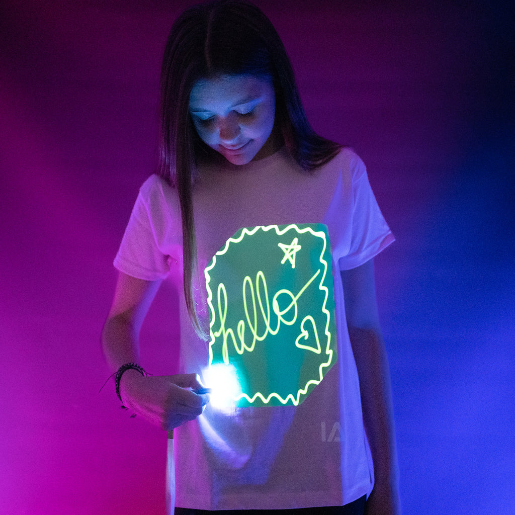 Kids Interactive Glow T-shirt - Pink & Green Glow